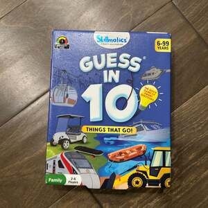 Skillmatics Guess in 10 Things That Go! Card Game